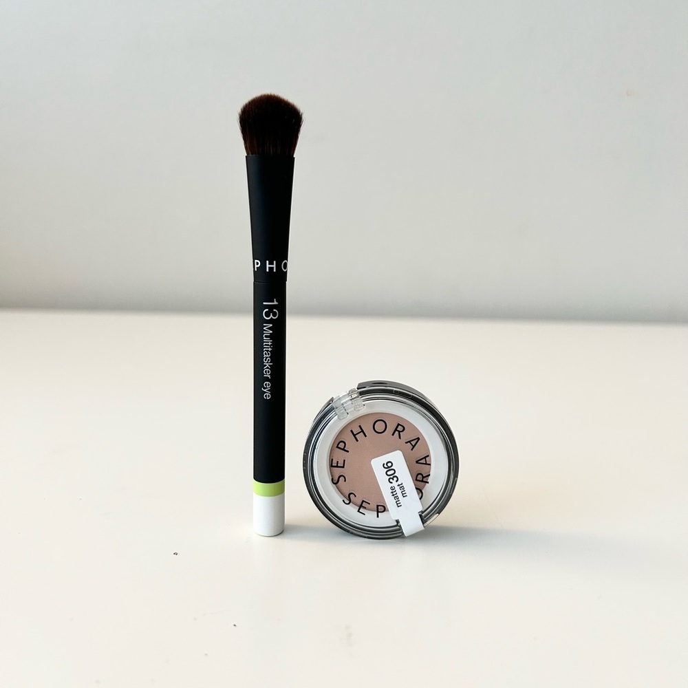 🌸SEPHORA Colorful Eyeshadow 306 Golden Marshmallow 13 Mini Multitasker Eye Brush